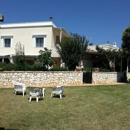 Casal Del Borgo, An Old Surrounded By Greenery And A Few Steps From The Village. *