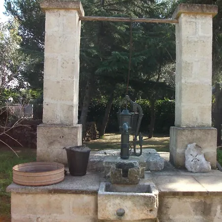 Casal Del Borgo, An Old Surrounded By Greenery And A Few Steps From The Village. Holiday home Ostuni